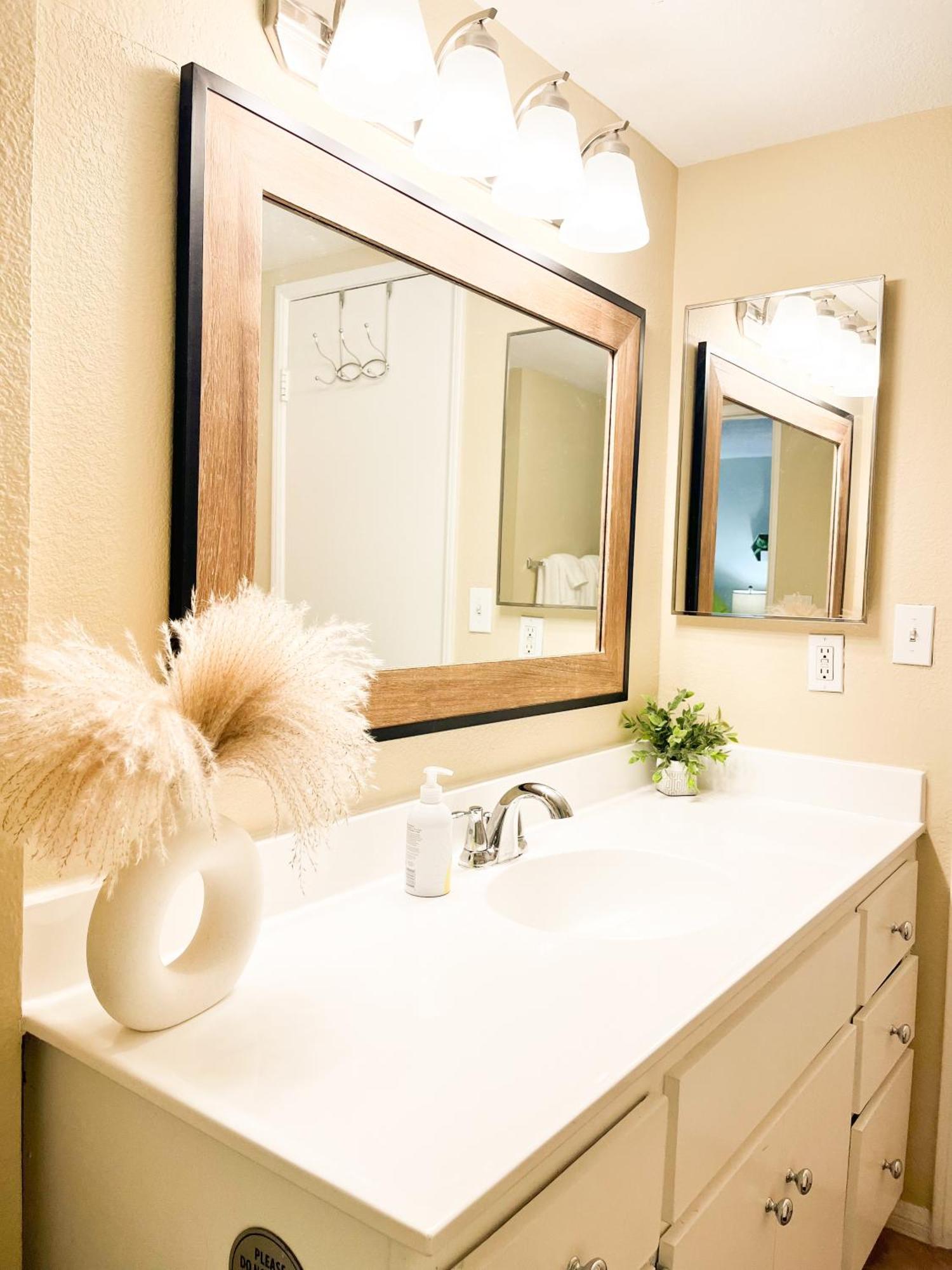 Stylish 2 Bedroom Near Ontario Airport ฟอนทานา ภายนอก รูปภาพ